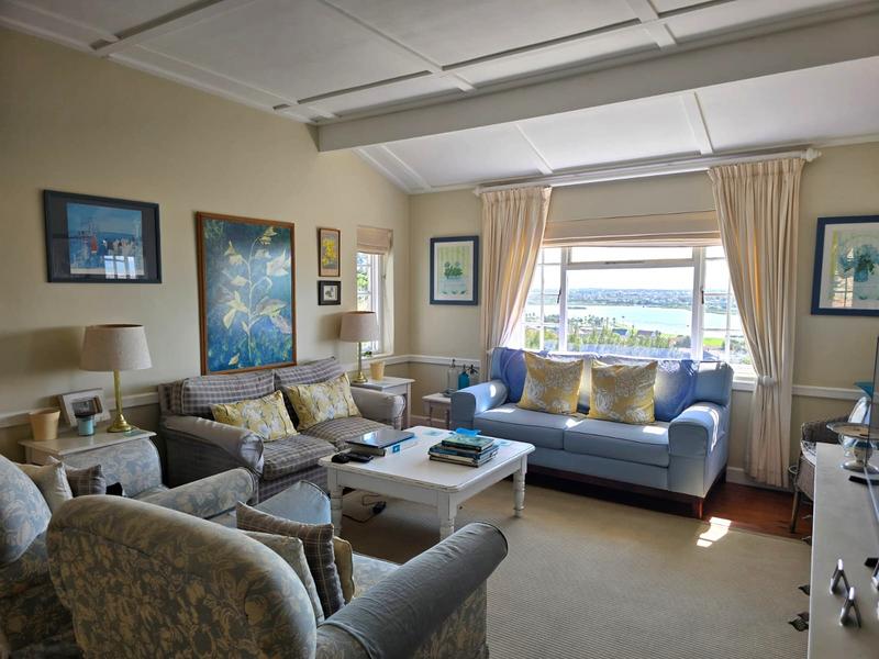 3 Bedroom Property for Sale in Lakeside Western Cape